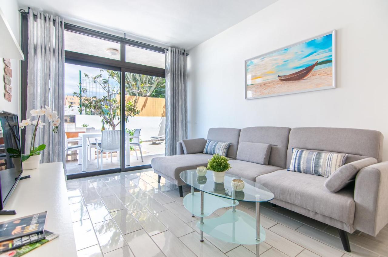 Central 2 Bedroom Apartment Playa De Las Americas Exterior photo