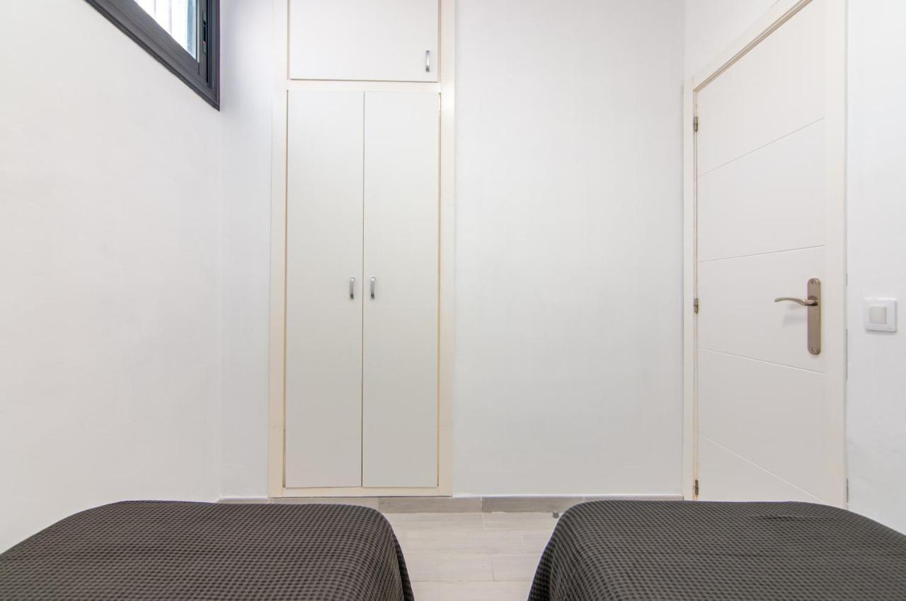 Central 2 Bedroom Apartment Playa De Las Americas Exterior photo