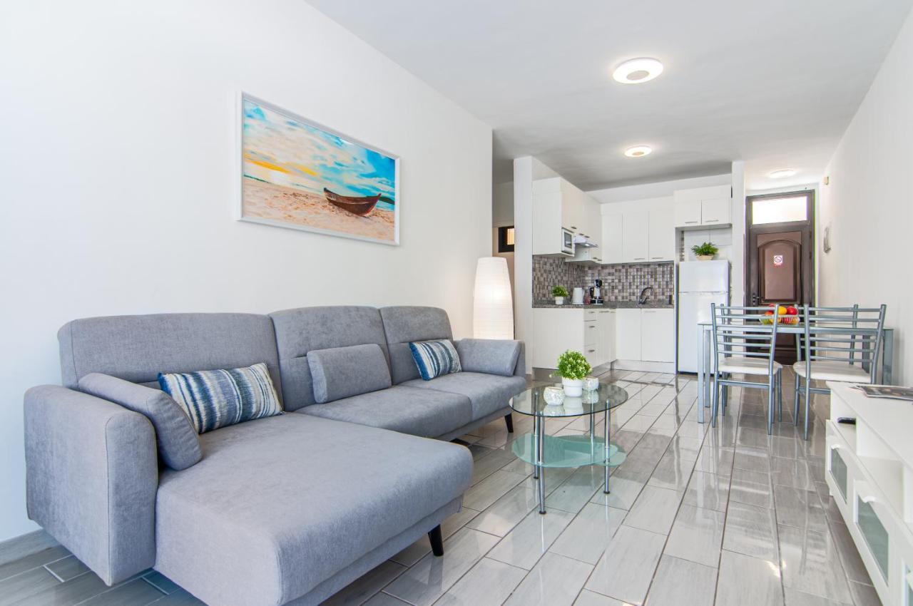 Central 2 Bedroom Apartment Playa De Las Americas Exterior photo